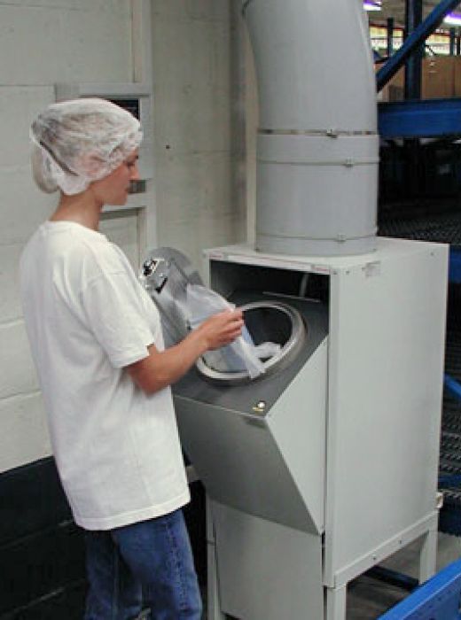 Pneumatic Tube Systems for Material and Sample Transport in Cleanrooms Pneumatic Tube Systems for Material and Sample Transport in Cleanrooms